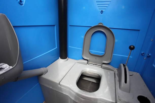 Best Portable restroom trailer rental  in Bridgeport, NY