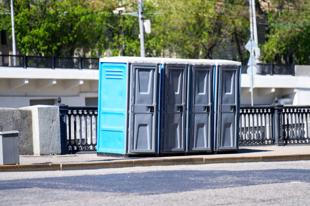 Portable Toilet Options We Offer in Bridgeport, NY